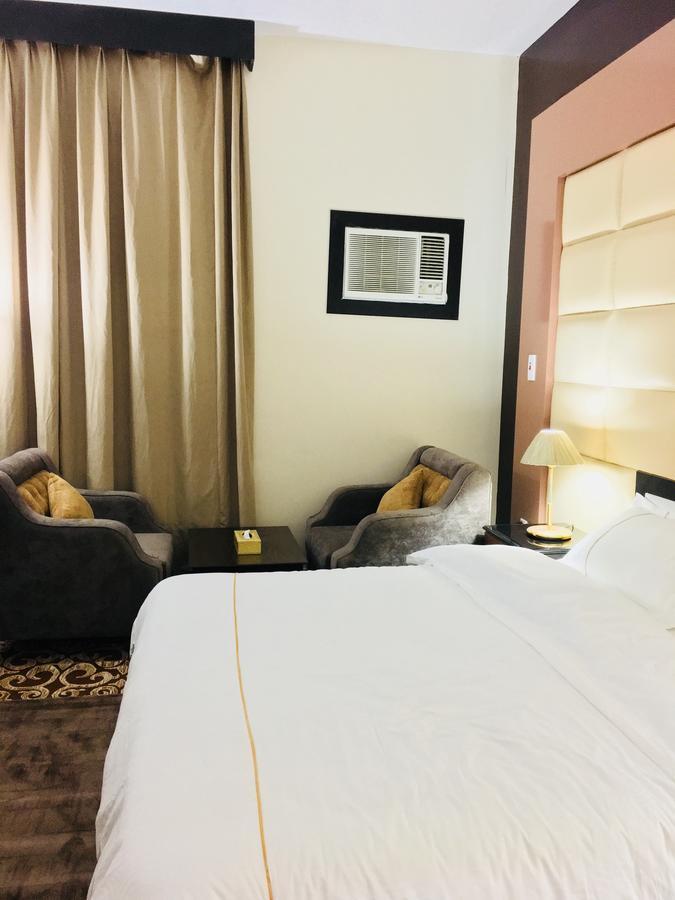 Dama Hotel Duba Zewnętrze zdjęcie
