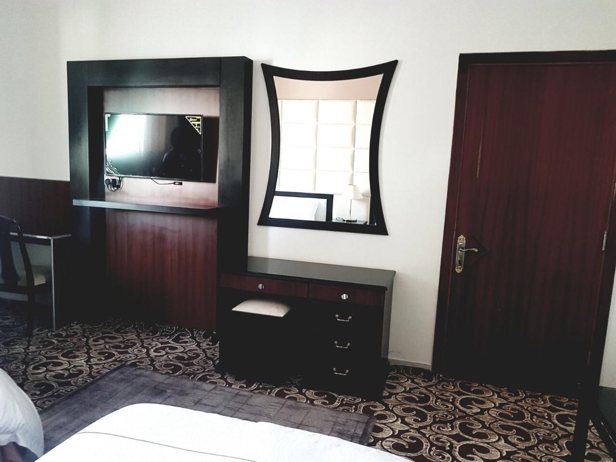 Dama Hotel Duba Zewnętrze zdjęcie