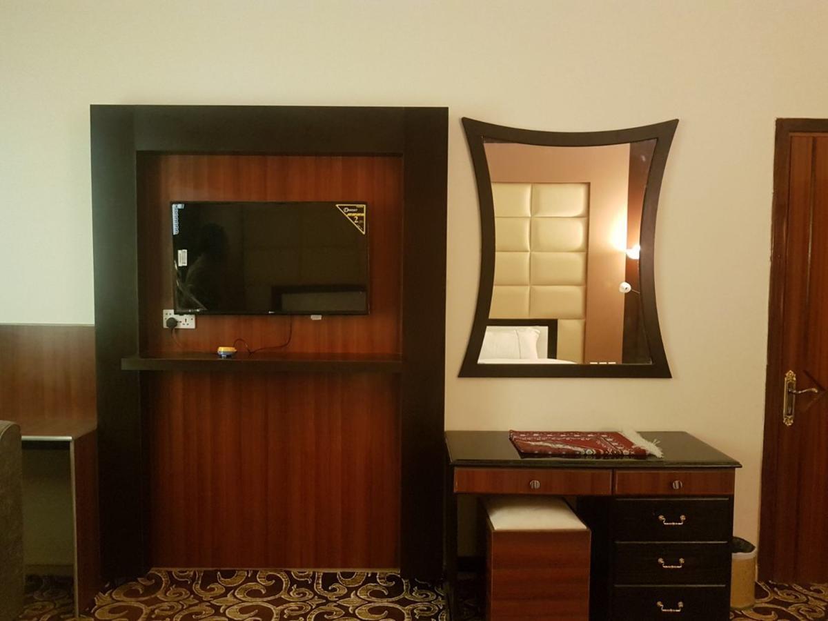 Dama Hotel Duba Zewnętrze zdjęcie